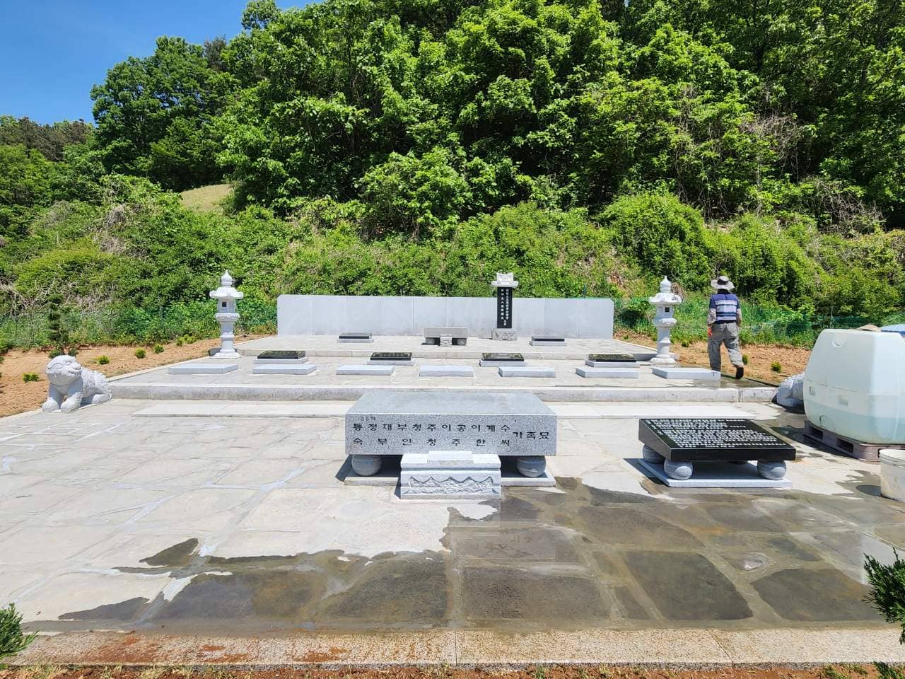 둘레석 카테고리의 ~~ 작업 사진