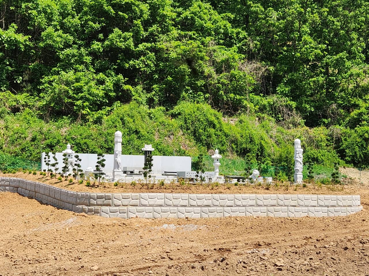 상석 카테고리의 99 작업 사진